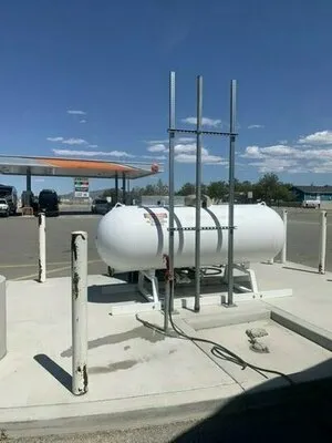 golden-gate-truck-stop-rv-dump-station-hawthorne-d7hp0