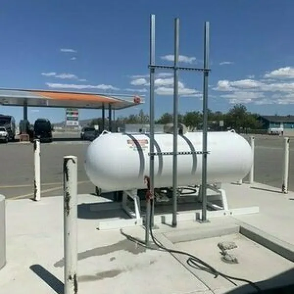 golden-gate-truck-stop-rv-dump-station-hawthorne-d7hp0