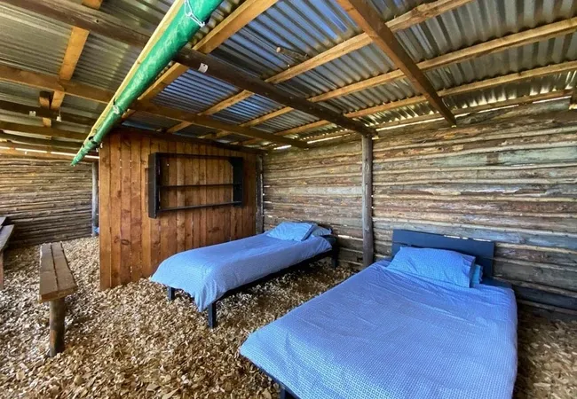 splashy-fen-log-cabin-camping-off-the-d600-underberg-8qgch