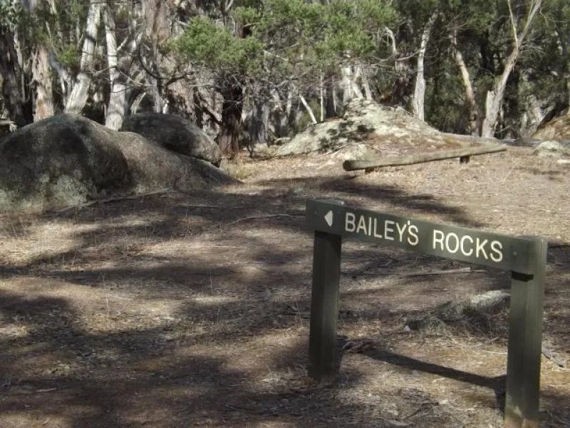 baileys-rocks-campground-dergholm-84m6l