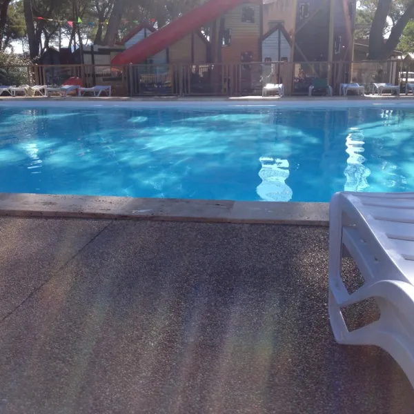 capfun-larbois-du-castellet-le-castellet-tthdk