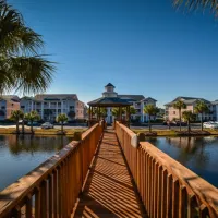 River Oaks Resort