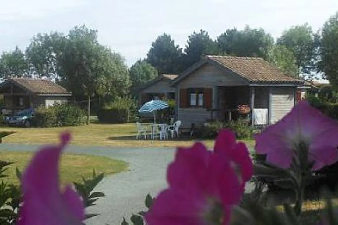 camping-leau-vive-st-paul-mont-penit-blj9a