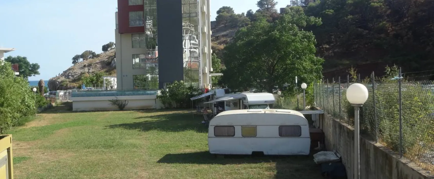 Camping Sutomore