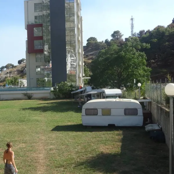 camping-sutomore-sutomore-k3bmj
