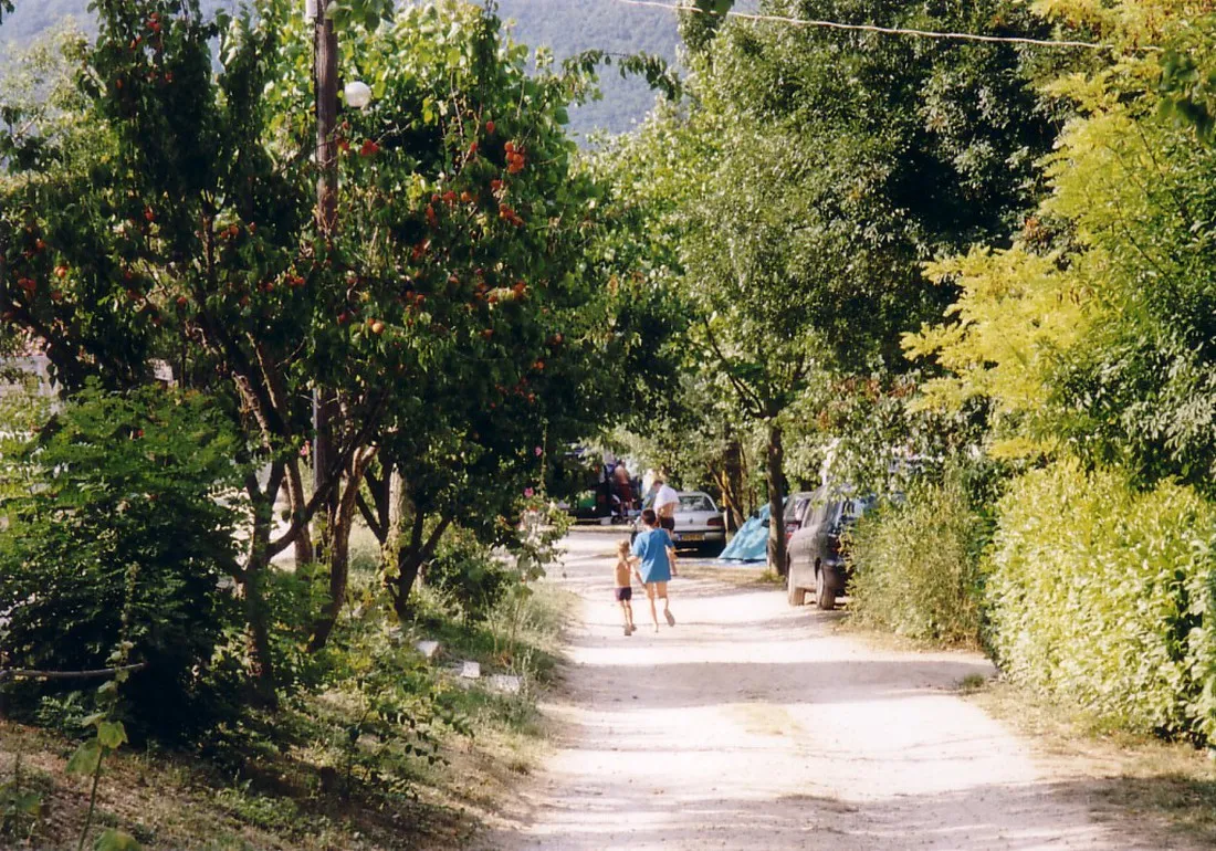 la-poche-mirmande-drome-pw2vh