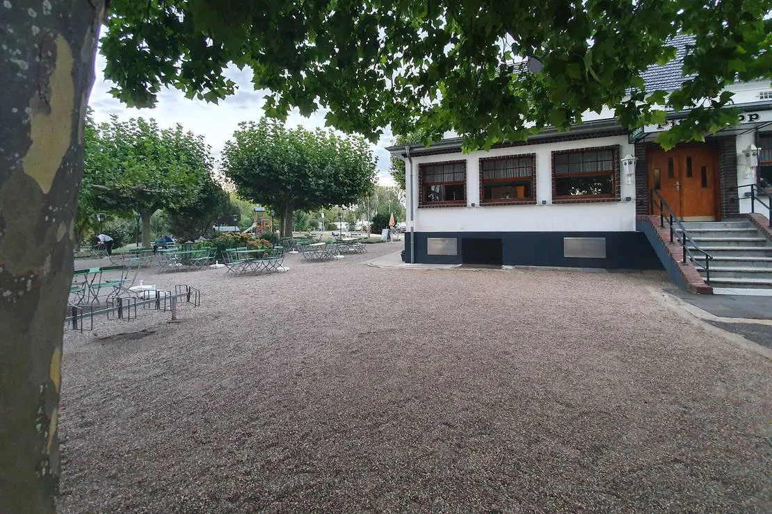 camping-rheinblick-am-zonser-grind-dormagen-rft2i