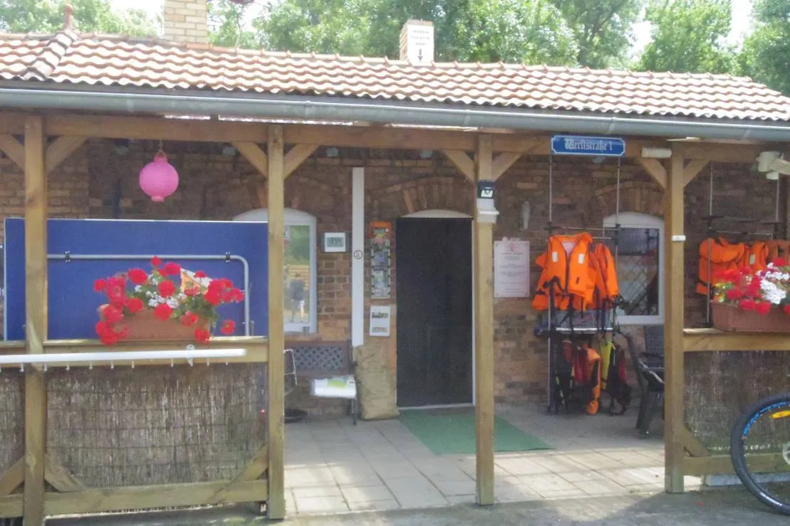 freizeitcamp-und-kanuverleih-berkawerra-berka-bukjk