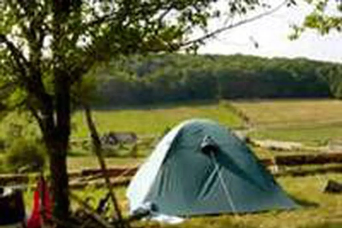 camping-a-la-ferme-la-tourelle-colombotte-eirpj