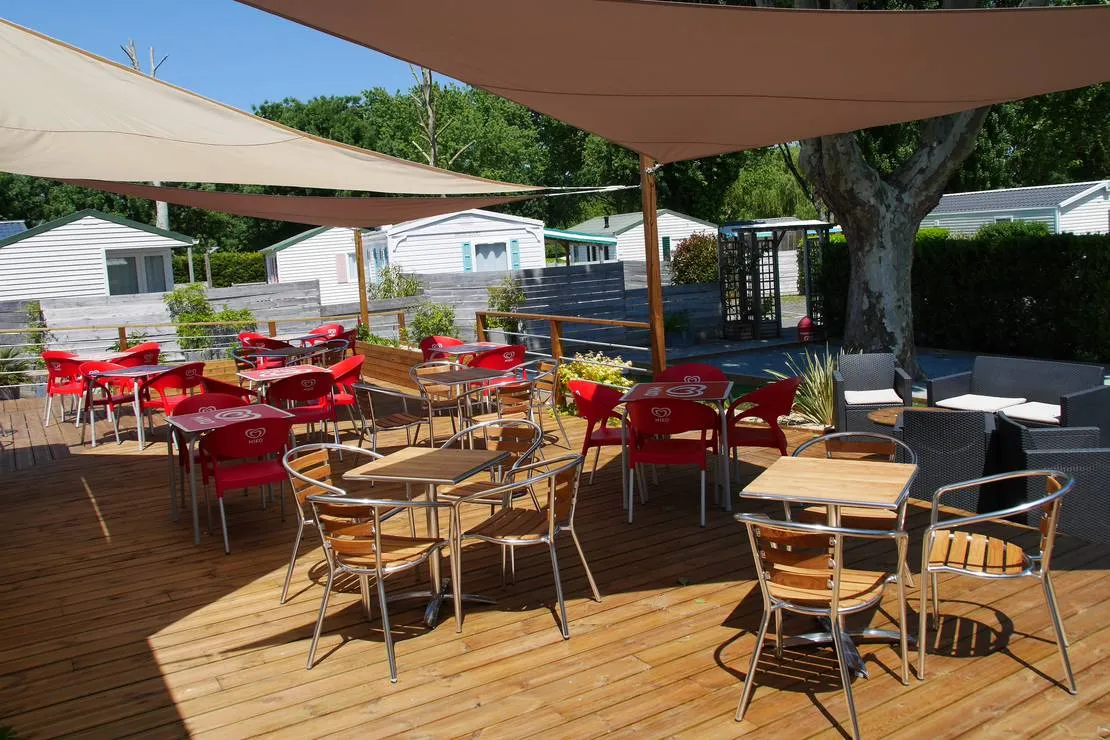 camping-de-la-geres-surgeres-lw2ga