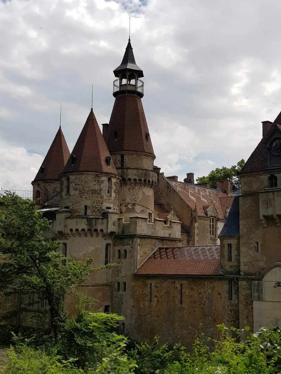 chateau-de-valogne-sommant-0kgym