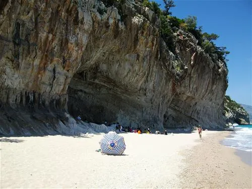 cala-ginepro-orosei-1gtjy