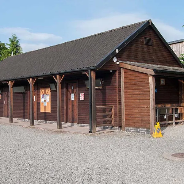 talybont-farm-caravan-powys-5q9fq