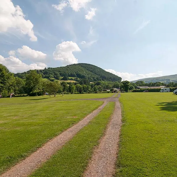 talybont-farm-caravan-powys-n41r9