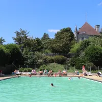 dordogne-chateau-le-verdoyer-champs-romain-qenbj
