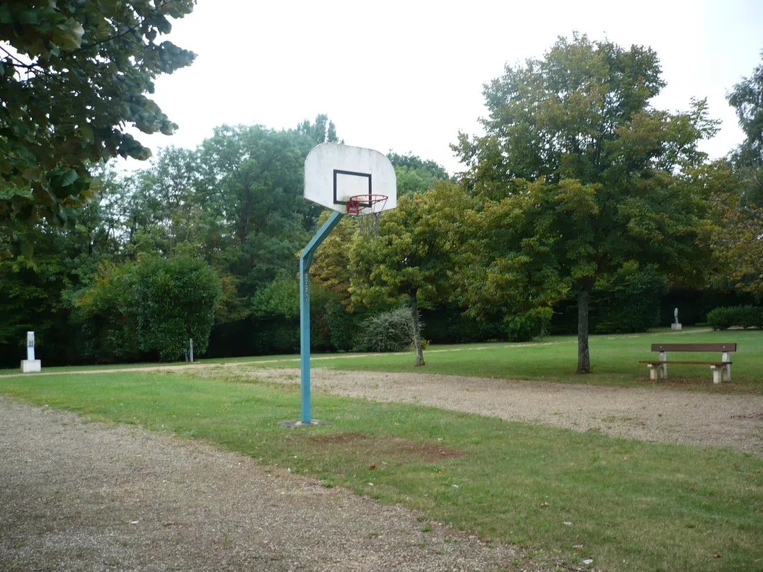 municipal-du-fouilloux-frankrijk-icl6o