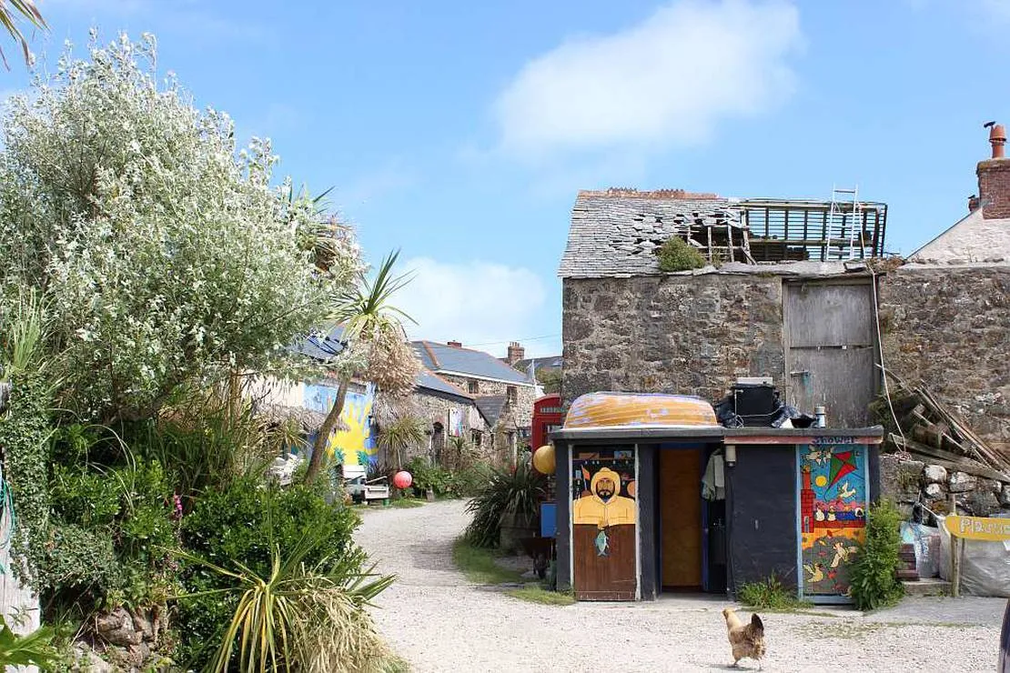 henrys-campsite-helston-n7bxf
