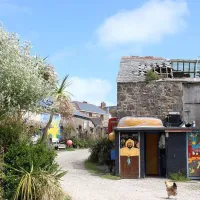 henrys-campsite-helston-n7bxf