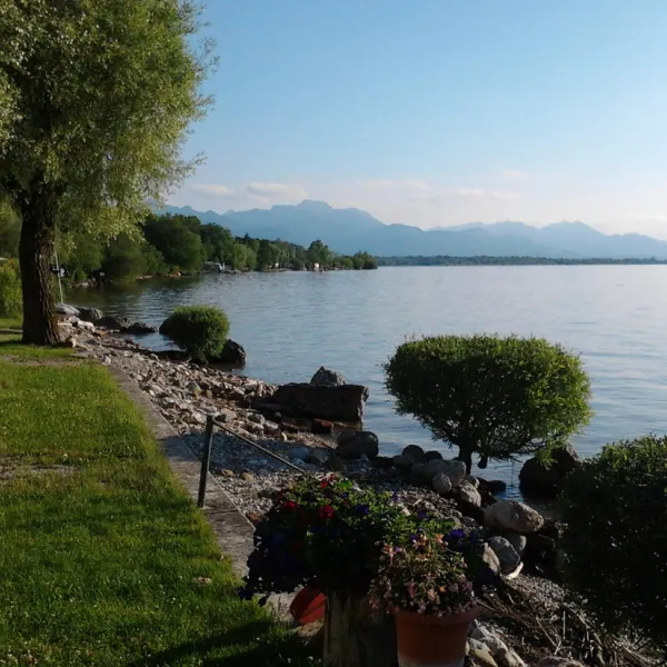 mowenplatz-chiemsee-chieming-ztz7t