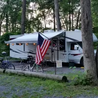Adventure Bound Camping Resort - Oak Creek