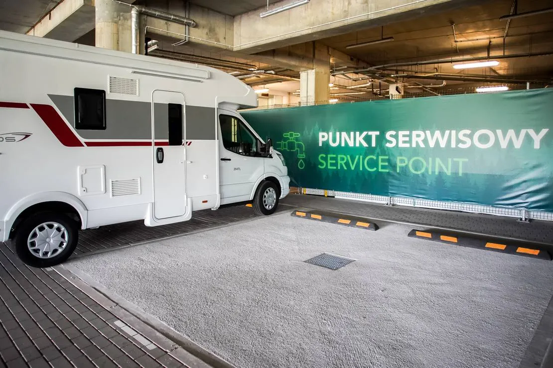 camper-park-wroclaw-stadium-wroclaw-hpxg7
