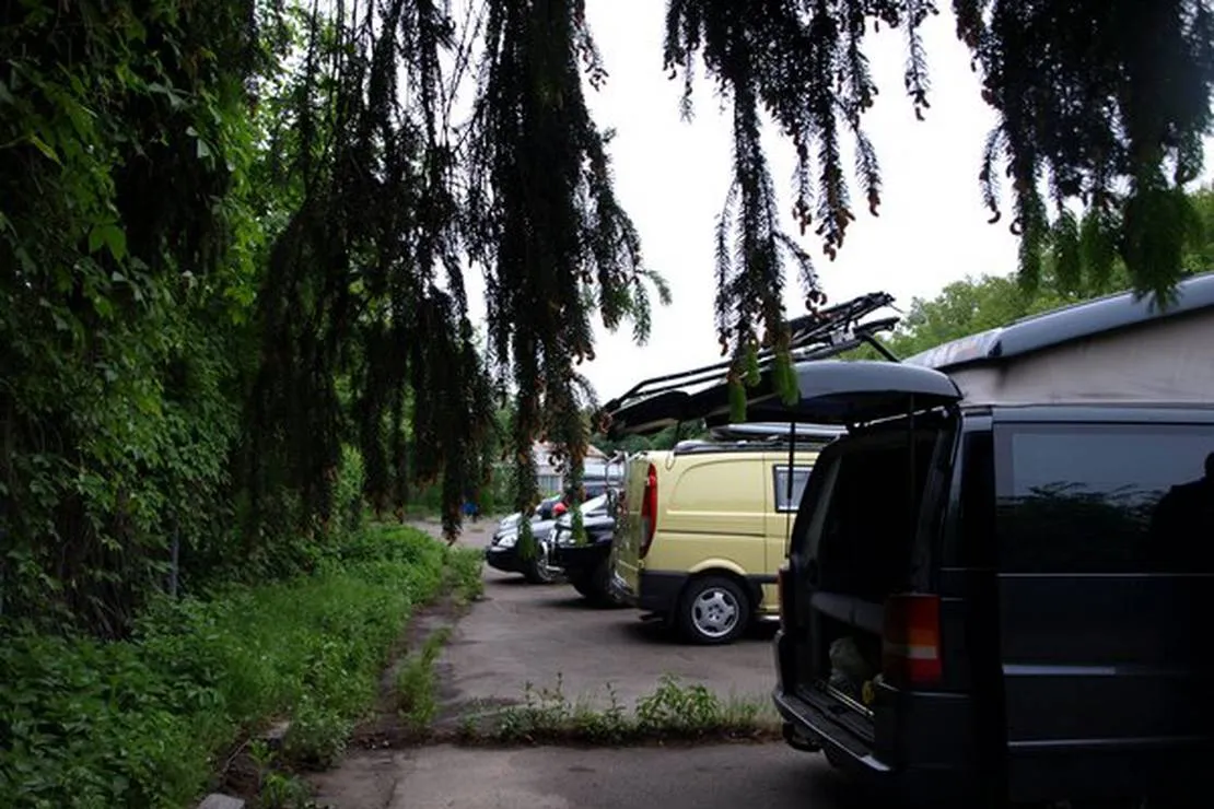 camping-1-kyiv-holosiivskyi-district-vvt8a