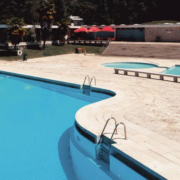 lisboa-camping-bungalows-monsanto-6i8fy