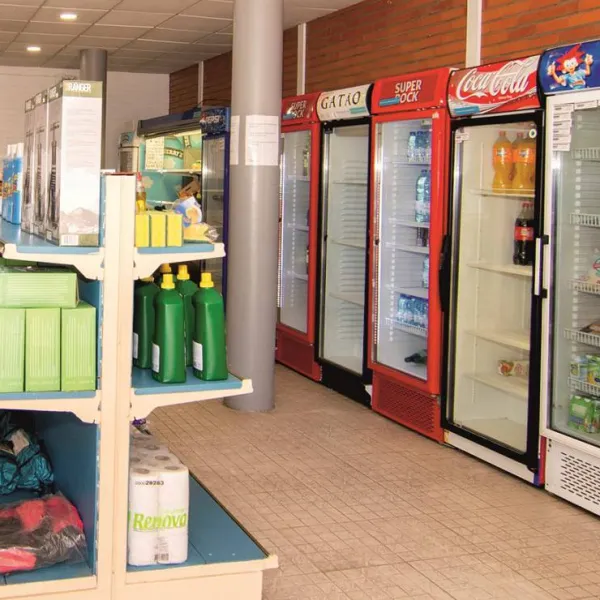 lisboa-camping-bungalows-monsanto-7vkyw