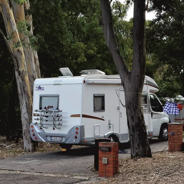 lisboa-camping-bungalows-monsanto-opnff