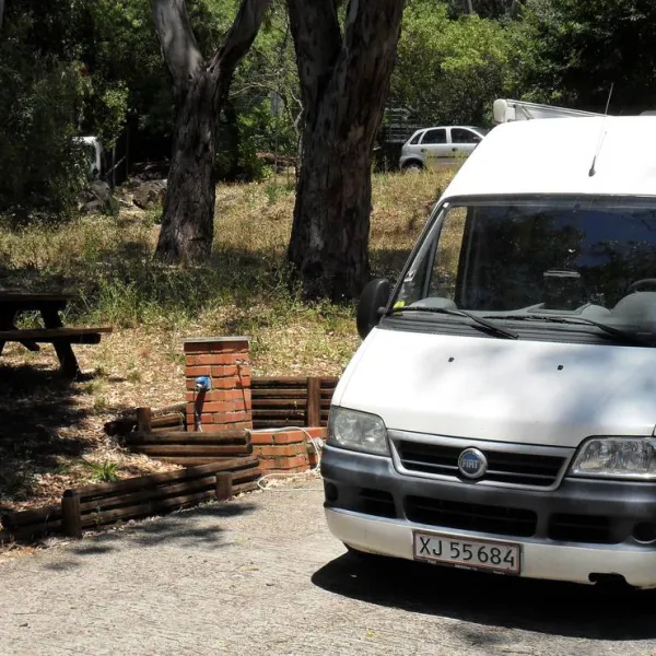 lisboa-camping-bungalows-monsanto-xhomt
