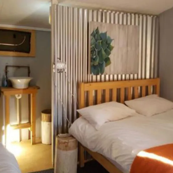 tankwa-tented-camp-binnekring-road-calvinia-lbksp