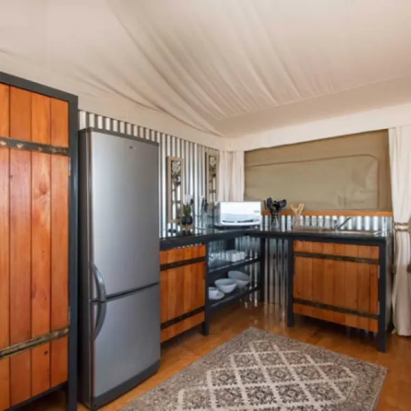idwala-le-ingwe-tent-hekpoort-brsik