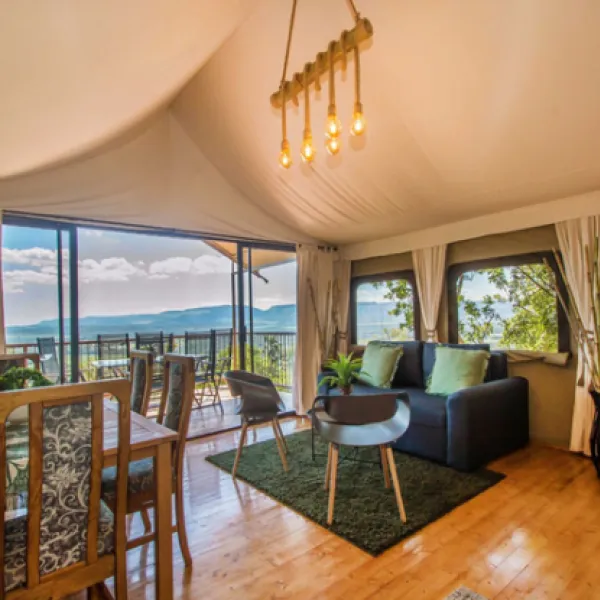 idwala-le-ingwe-tent-hekpoort-n7uuq