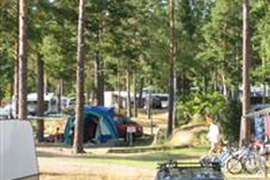 torpons-camping-tranas-xpqhi