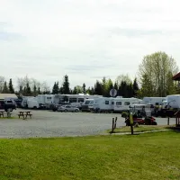 alaskan-angler-rv-resort-ninilchik-eykit