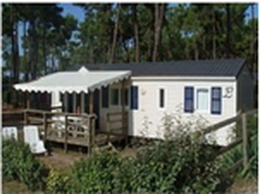 bonne-anse-chalets-les-mathes-la-palmyre-poitou-charentes-3mjr6