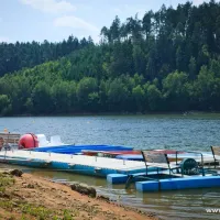 autokemp-wilsonka-na-dalesicke-prehrade-hartvikovice-66gbu