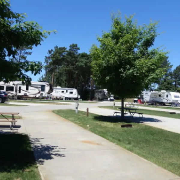 vacation-station-rv-park-ludington-zqm9e