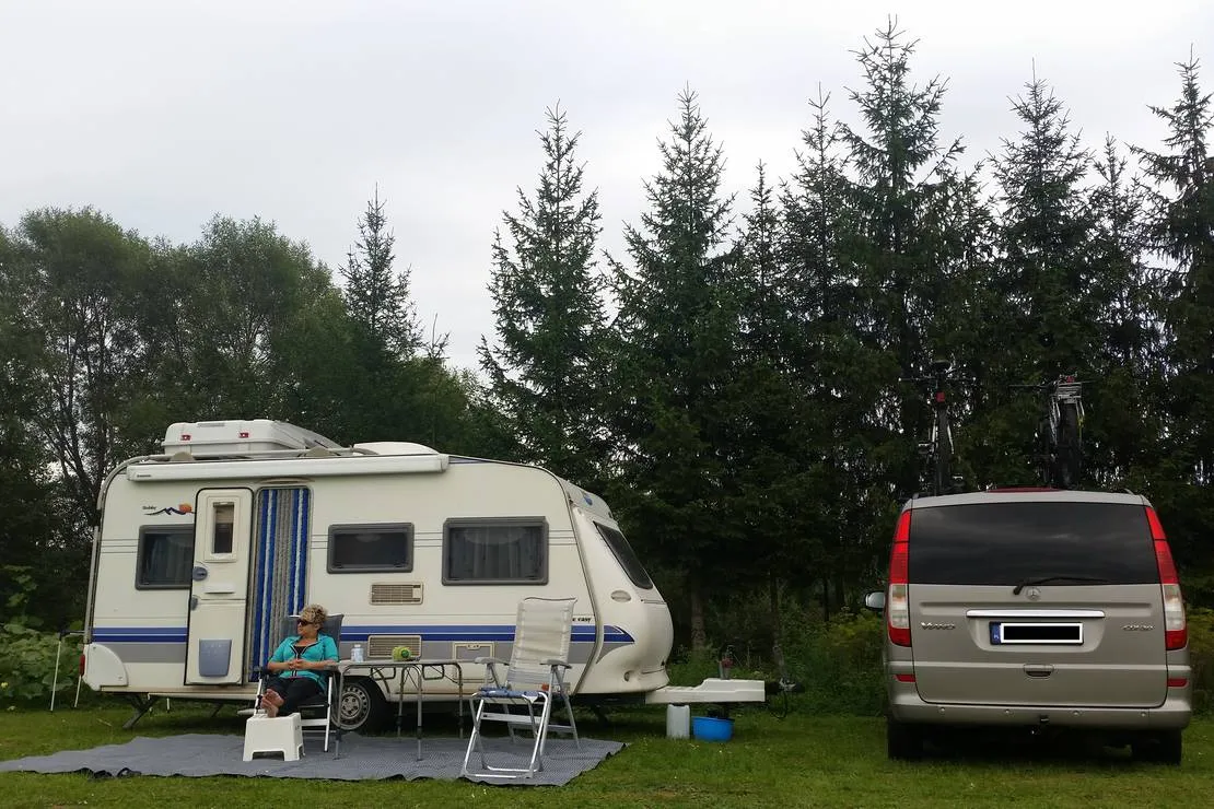 camping-u-schabinskiej-nad-sanem-krzemienna-9a0gh