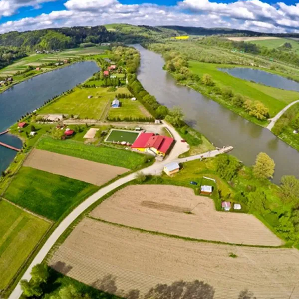camping-u-schabinskiej-nad-sanem-krzemienna-eraay