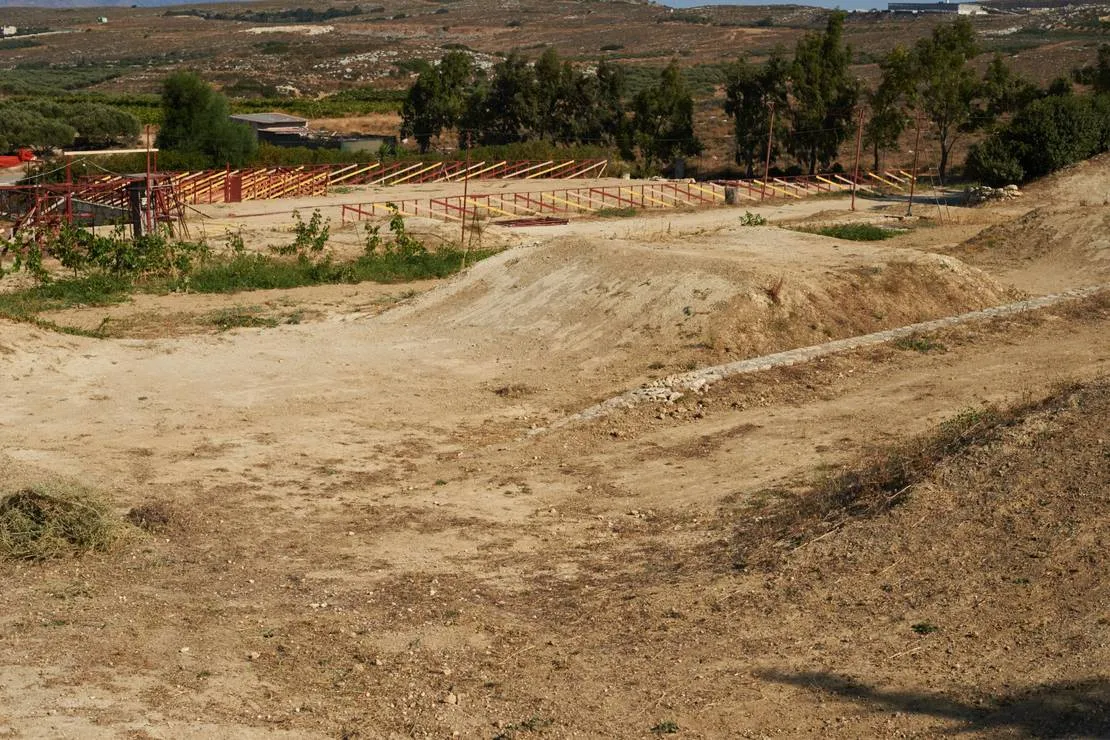 minoan-camp-meleses-ngqpt