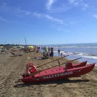 Village Lido