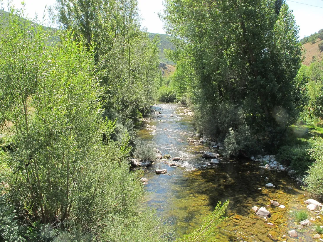 las-cuevas-montuerto-6avfw