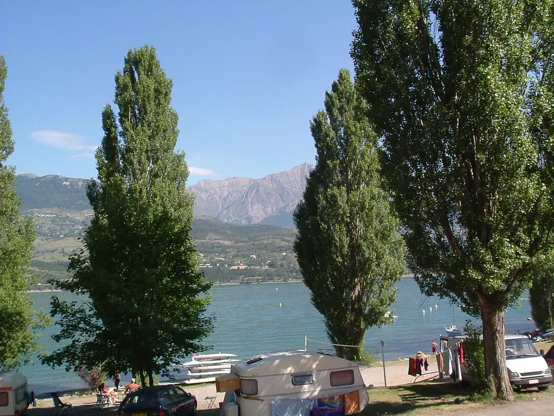 municipal-les-eygoires-savines-le-lac-xorhw