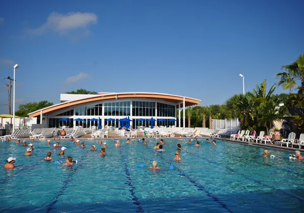 sun-n-fun-carefree-rv-resort-sarasota-8hcty