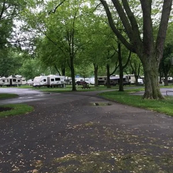 old-mill-stream-campground-lancaster-raxby