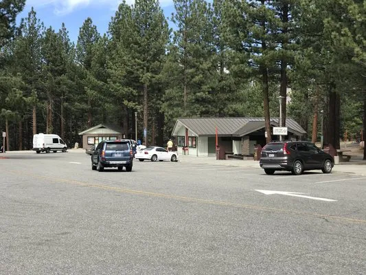 crestview-rest-area-mammoth-lakes-vnbky