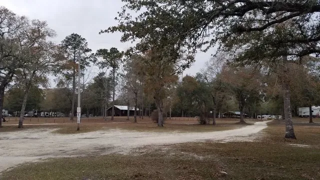 rivers-edge-rv-campground-holt-e6jtr