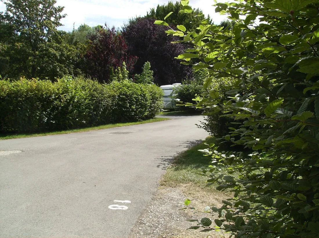 municipal-le-bois-des-pecheurs-poix-de-picardie-jte0k