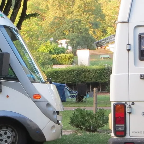 camping-les-premiers-pres-savigny-les-beaune-50ebs
